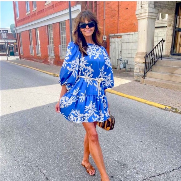 Alexis Floral Long Sleeves NWT - Picture 2 of 9